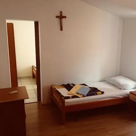 Hostel Iko